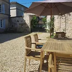 Holiday home La Spacieuse Maison Des Miots Saint-Simeux