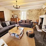 La Spacieuse Maison Des Miots *
