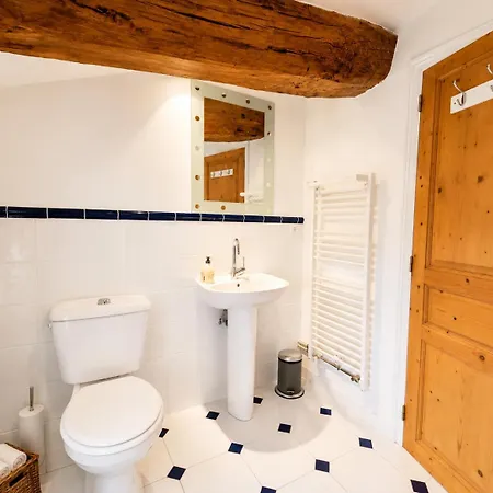 Semesterbostad La Spacieuse Maison Des Miots Saint-Simeux